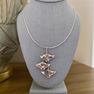 💜 Big Blue by Roland St. John Manta Ray Necklace Ocean in Motion Collection 925
